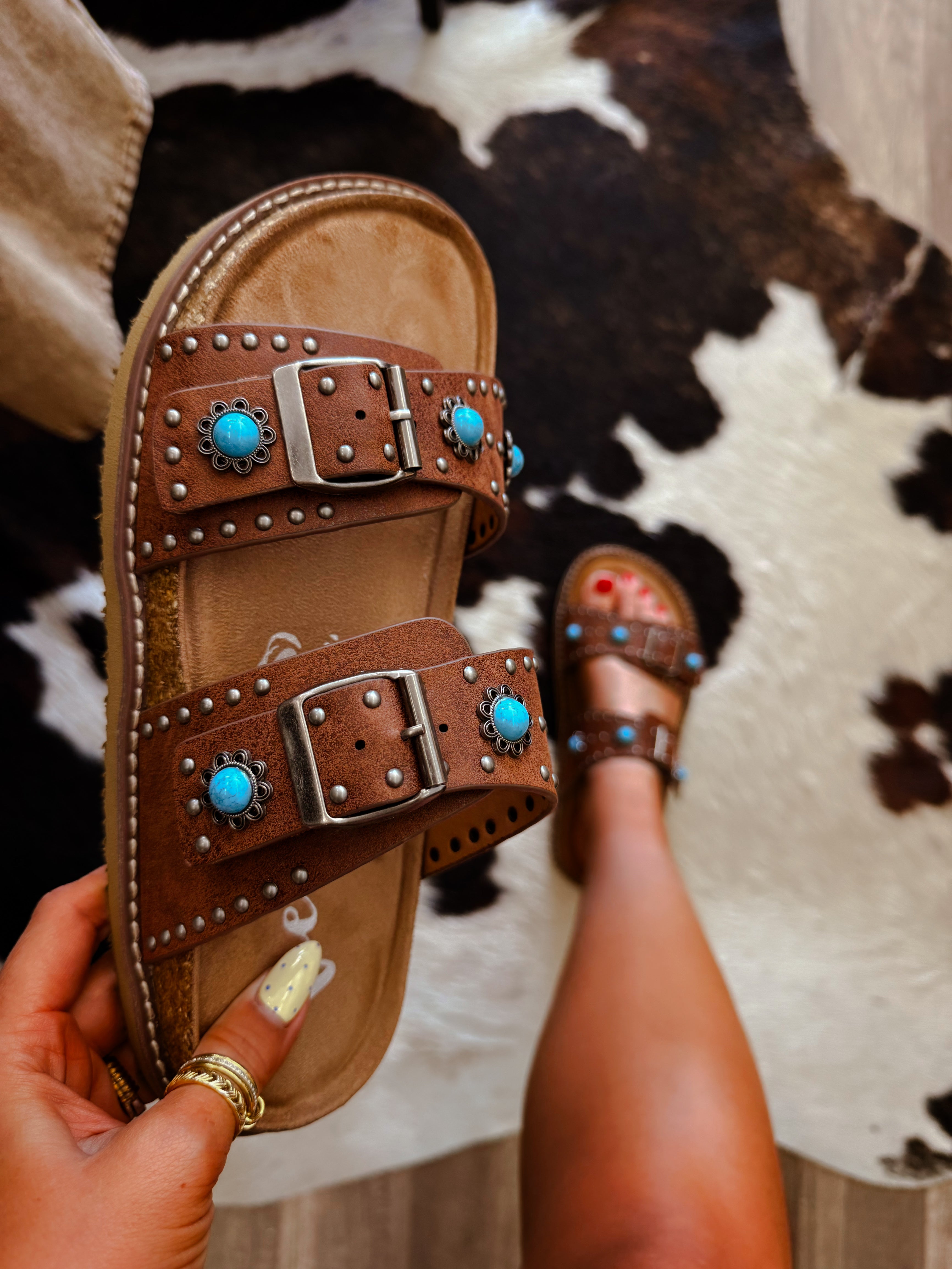 The Joleen Sandals- Tan