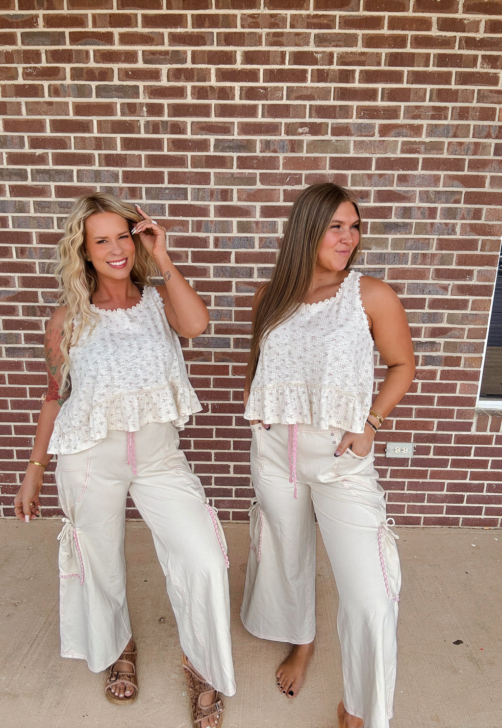 Pickin Daisies Tank