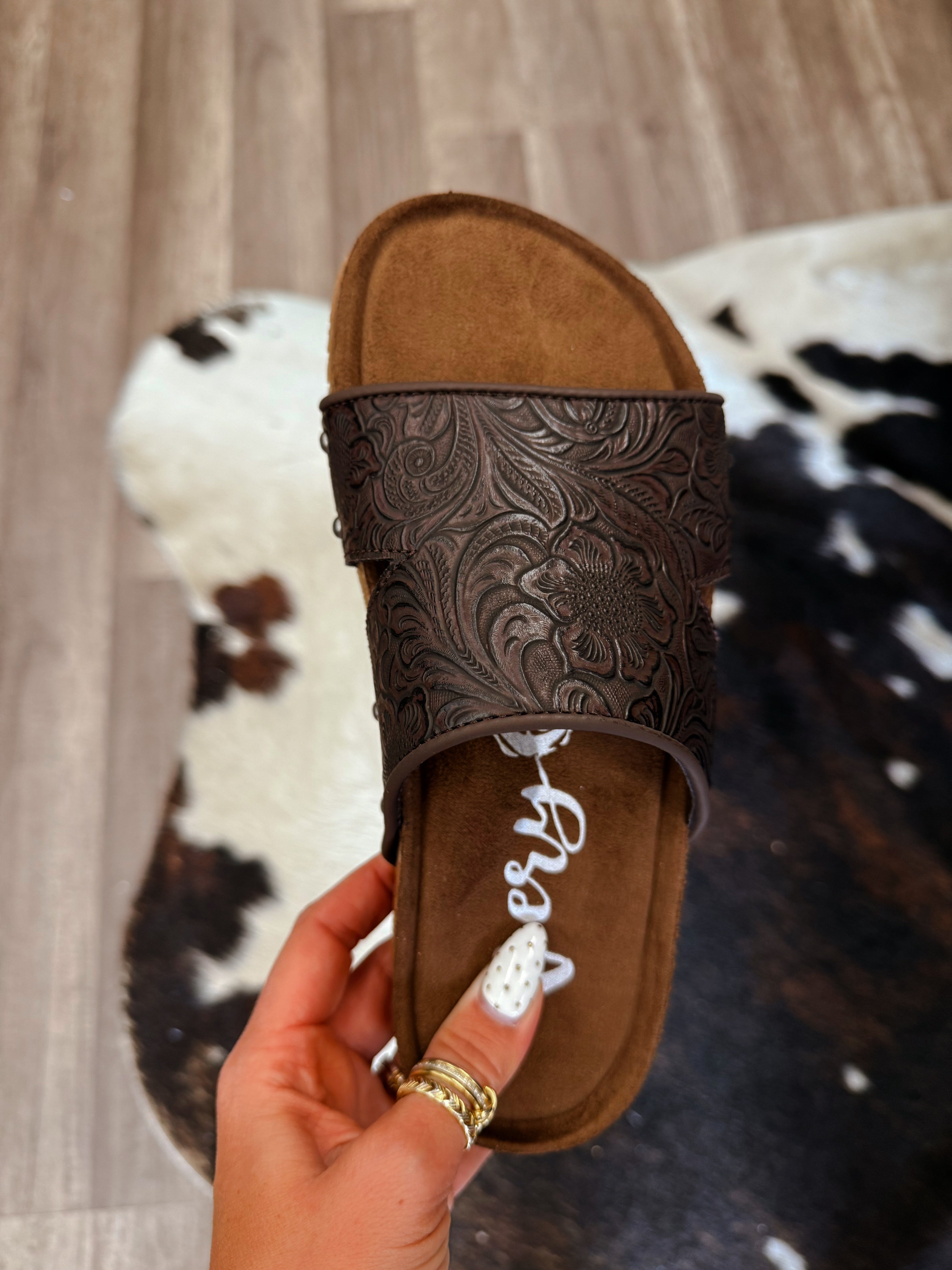 The Reagan Sandals- Chocolate