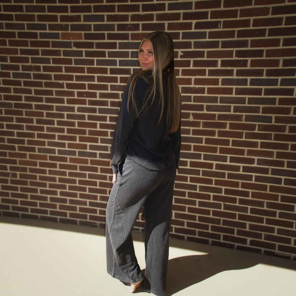 The Ivy Wide Leg Pants- Black