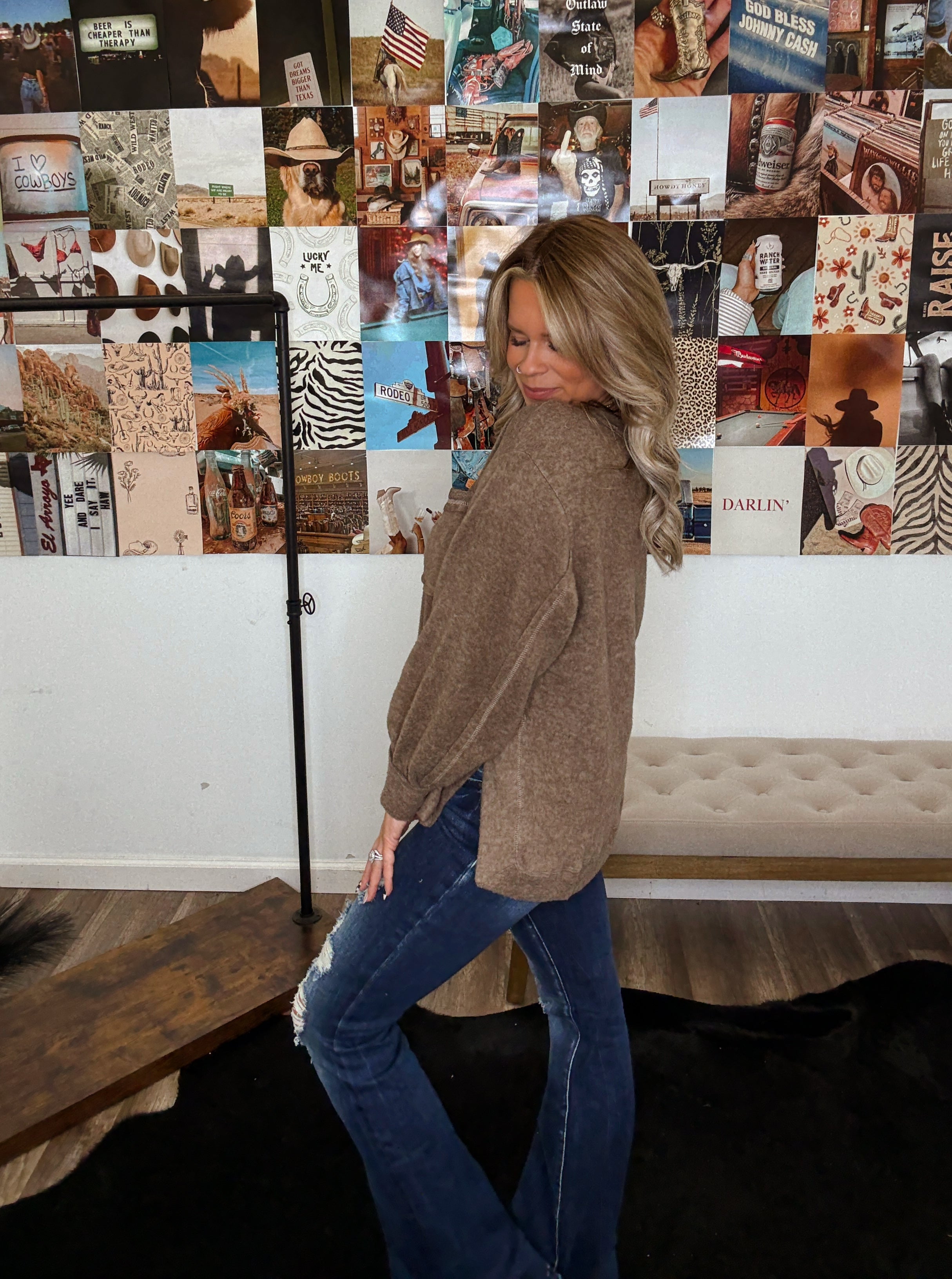 The Vintage Girl Top- Mocha