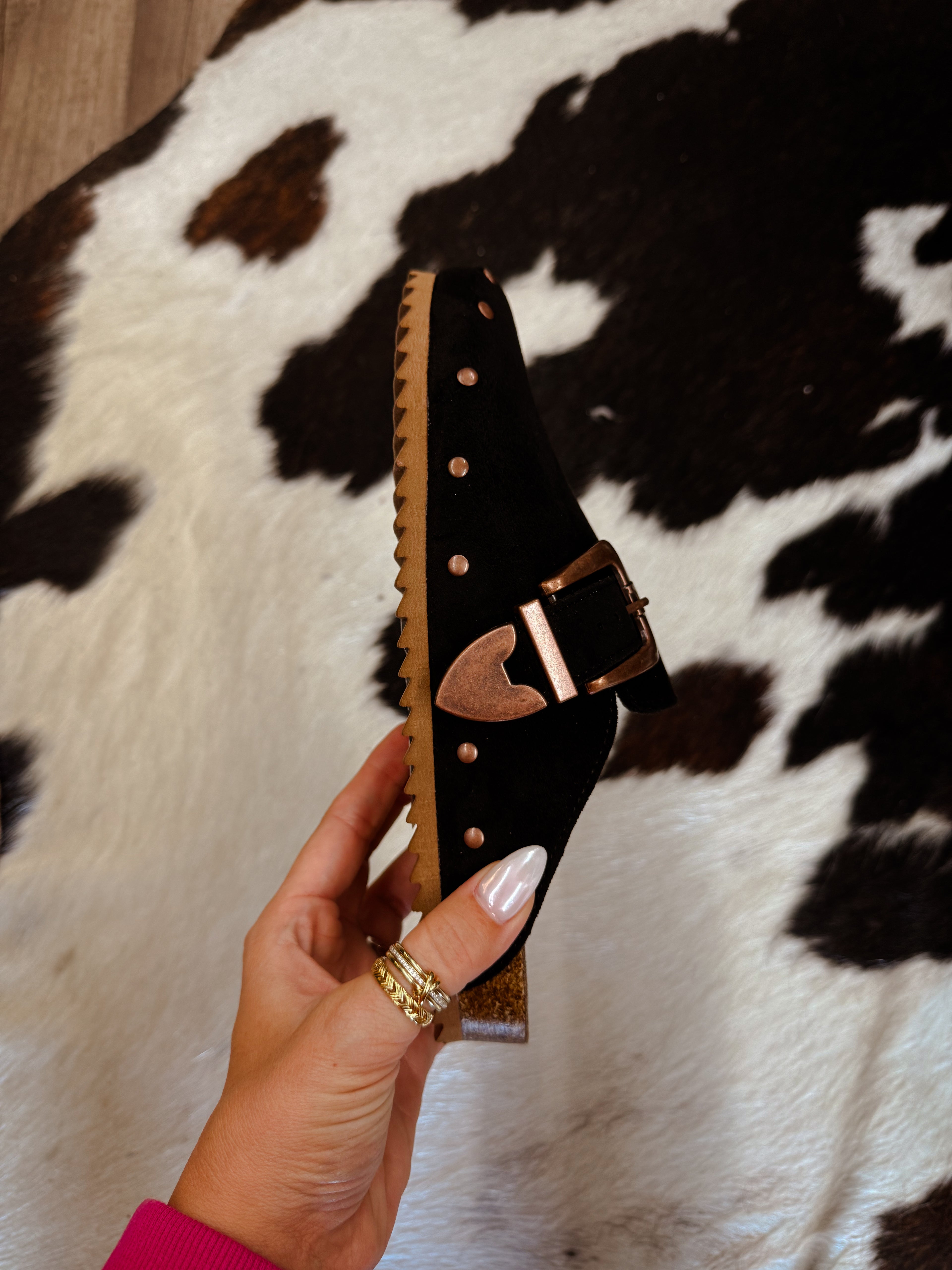 The Boston Clogs-Black