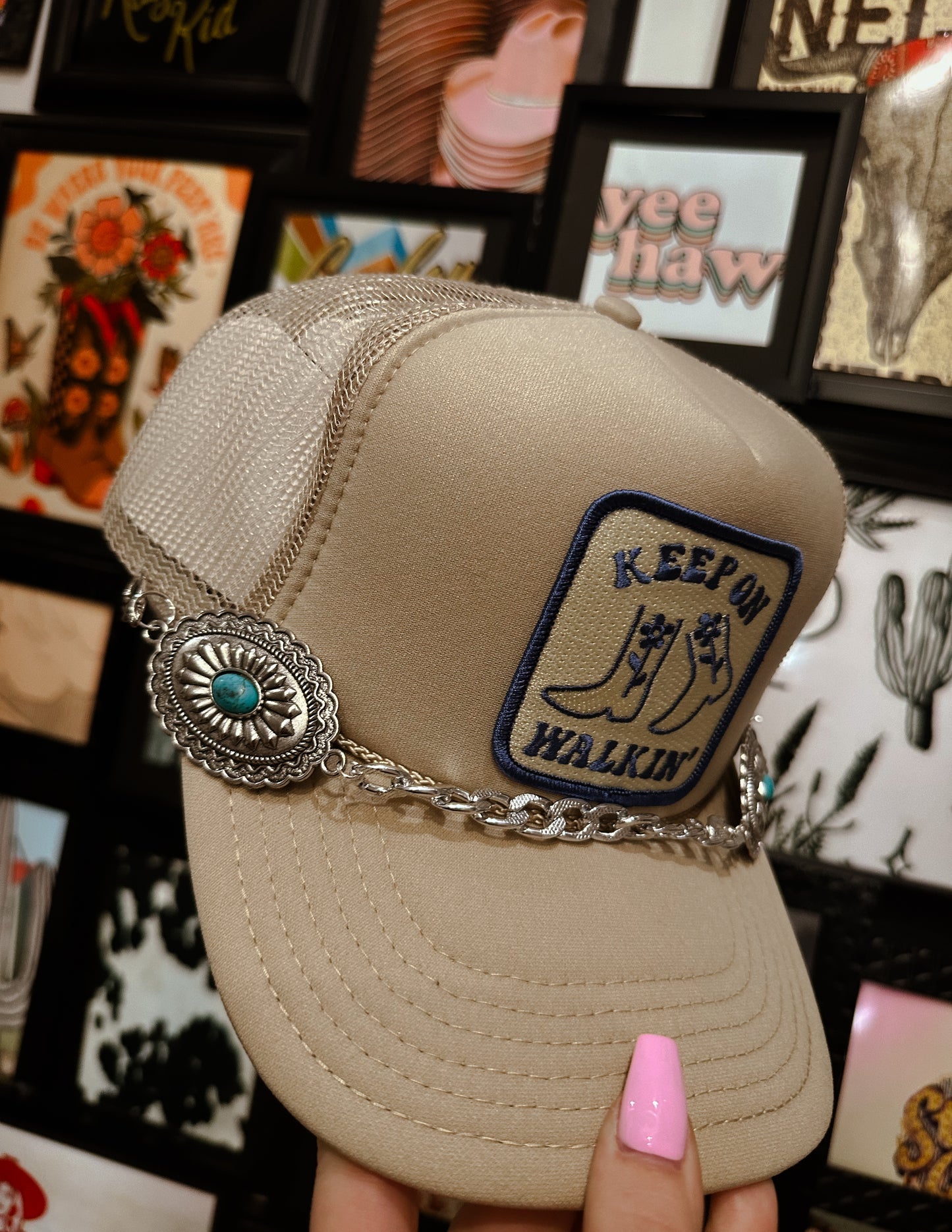 Turquoise & Embossed Silver Oval Trucker Hat Chain