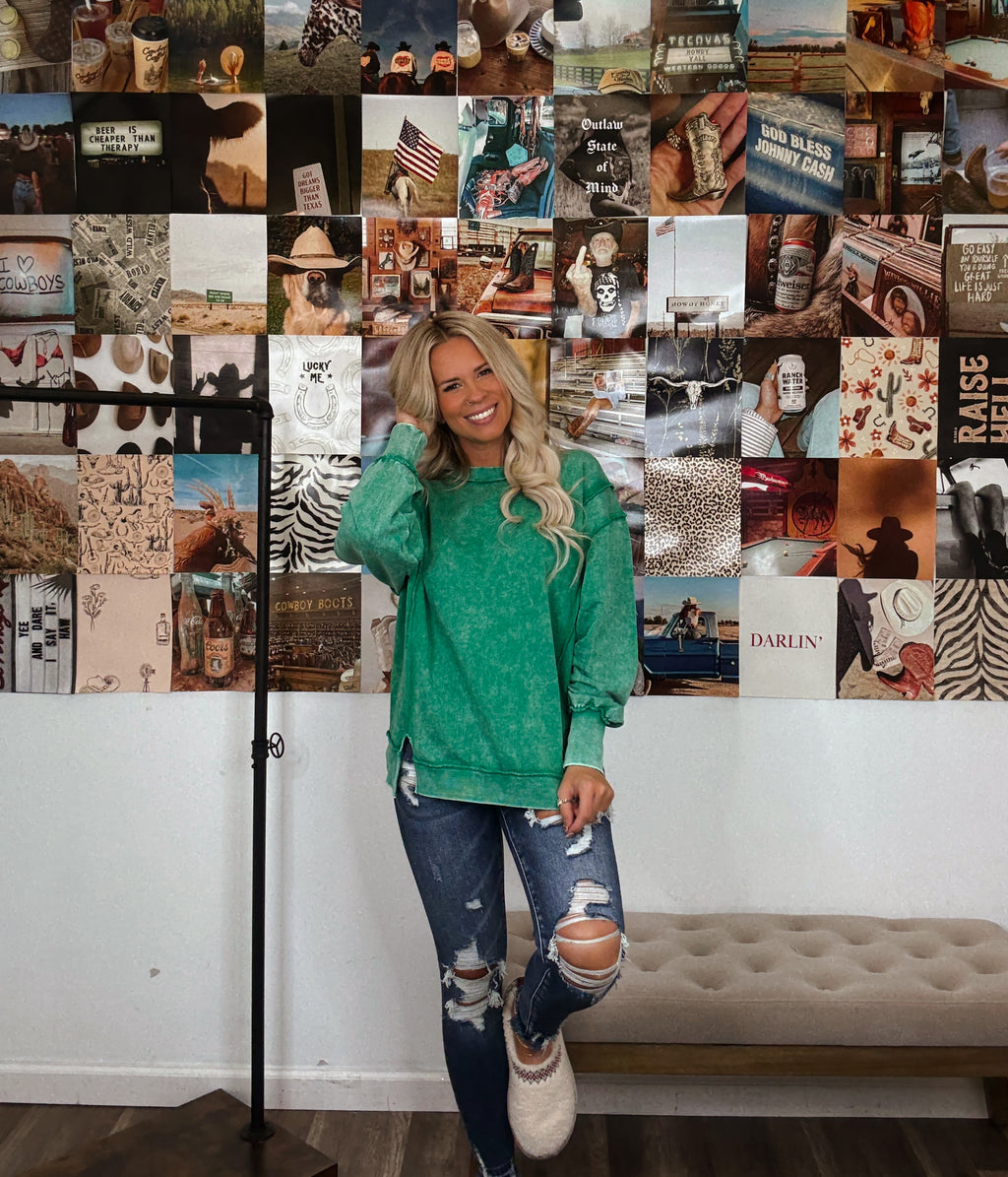 Oversized Girlie Pullover- Kelly Green