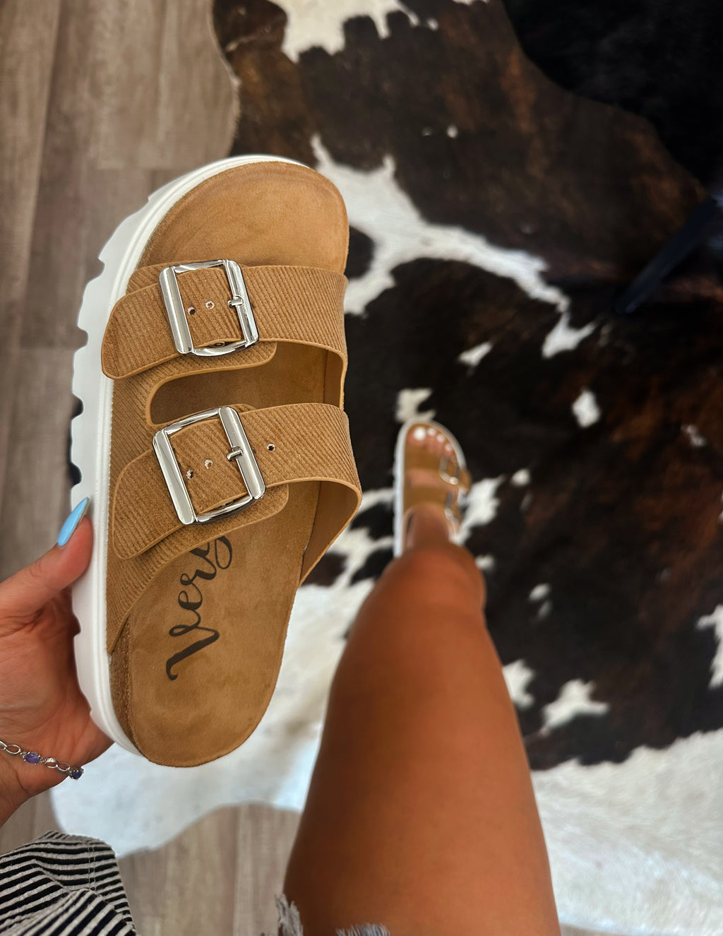 The Naomi Sandals- Tan