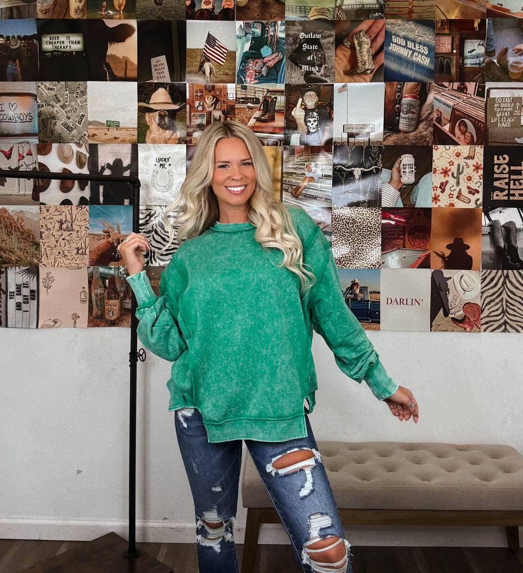 Oversized Girlie Pullover- Kelly Green