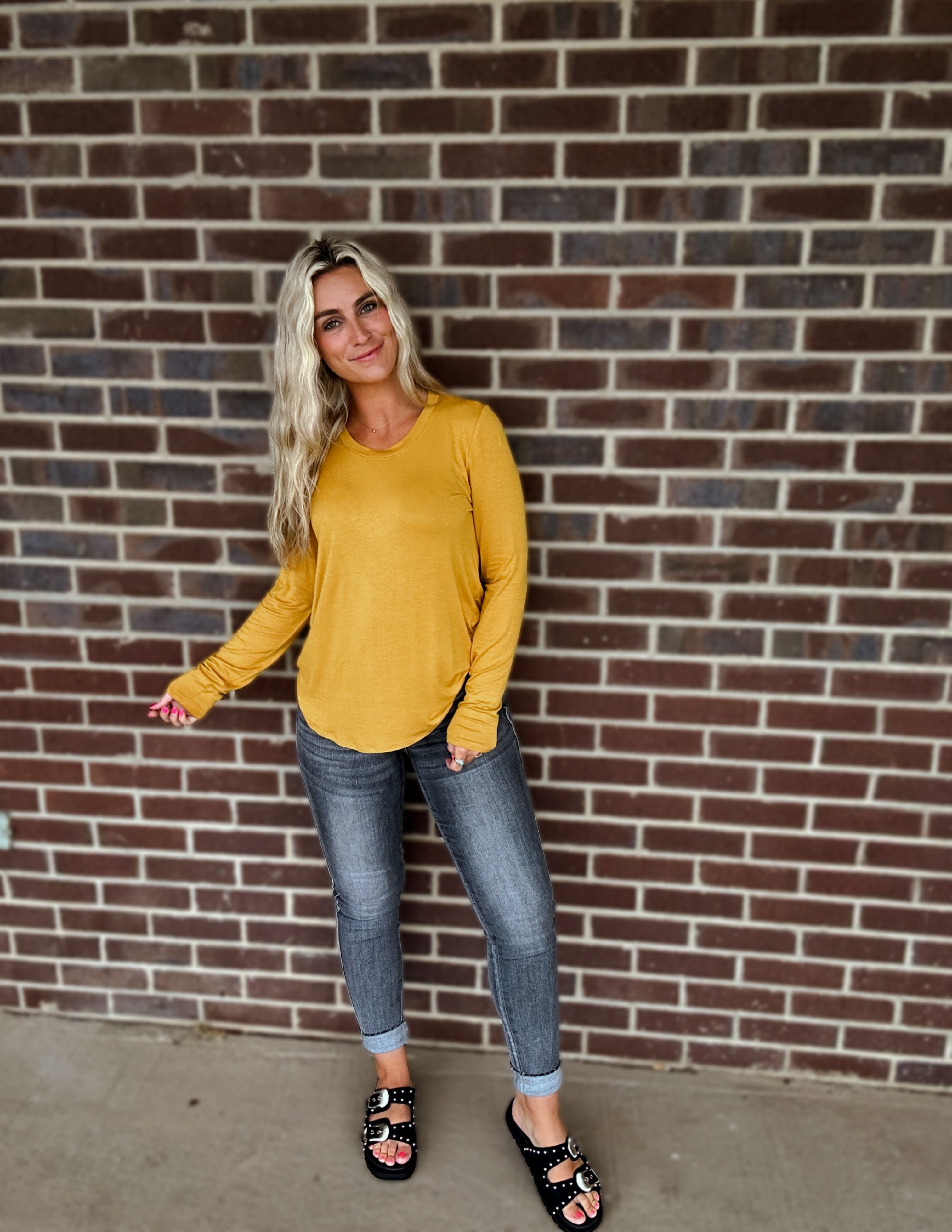 The Perfect basic top- Mustard