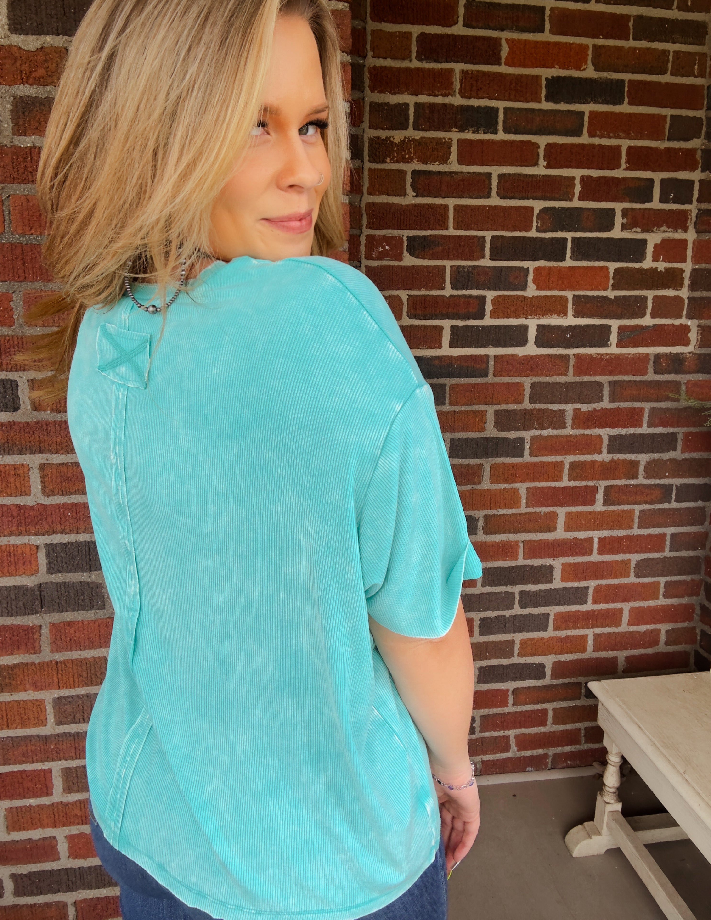 The Zoey pocket top- Turquoise