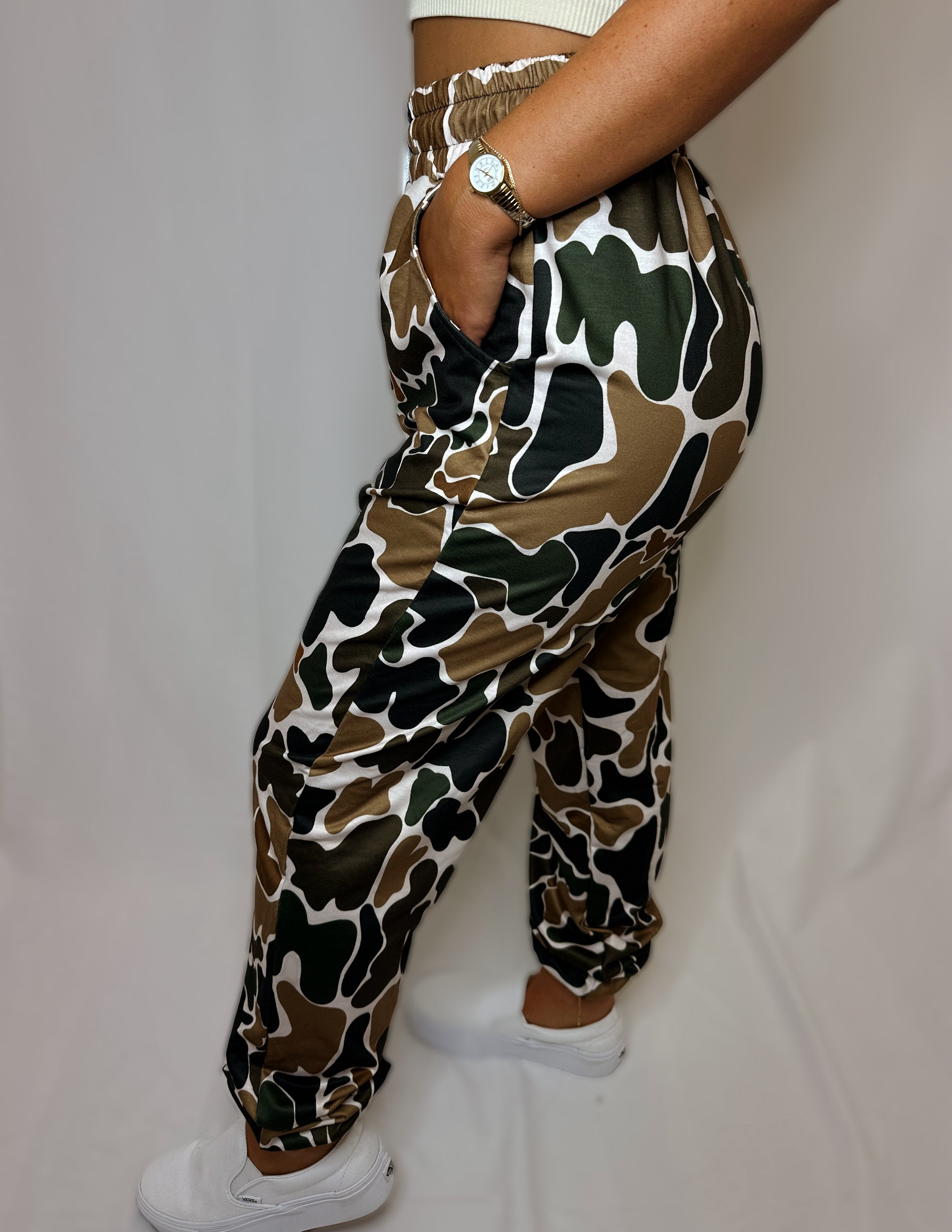 Adidas camo sweatpants womens deals