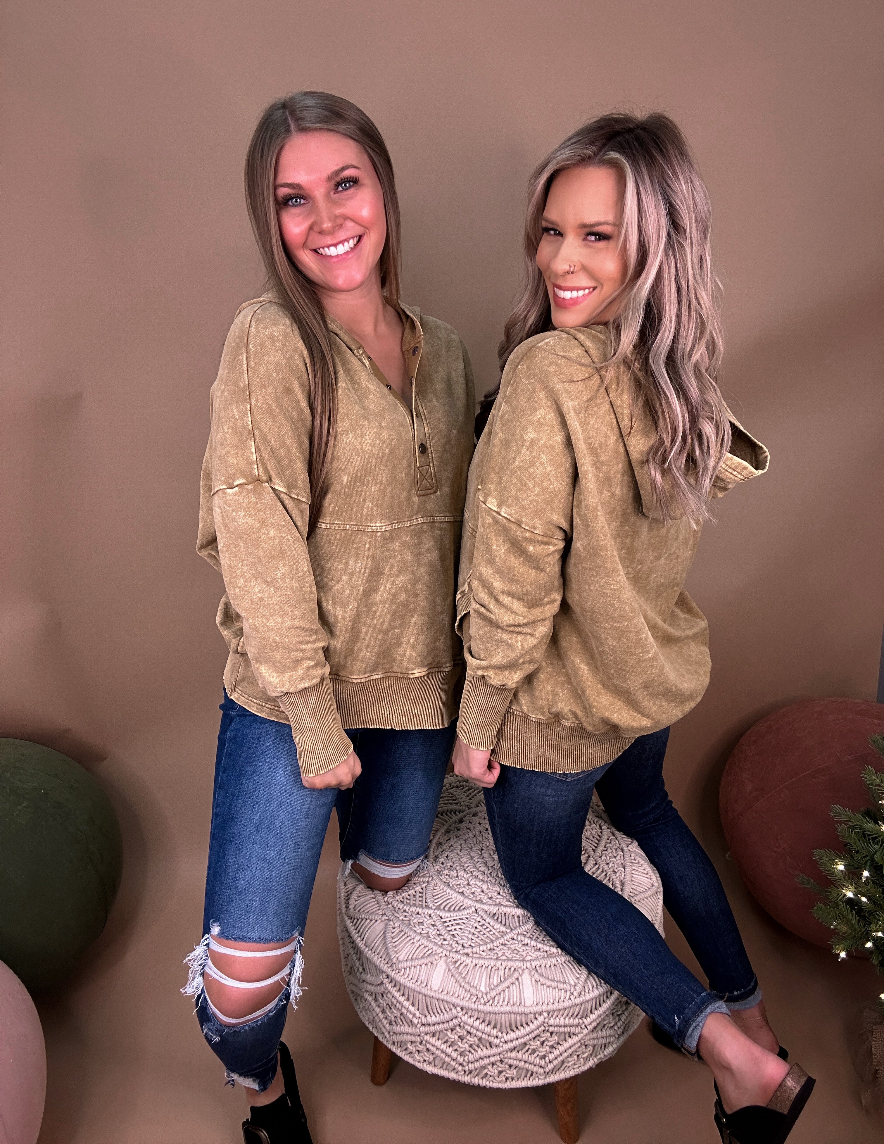 East coast Button Pullover- Camel