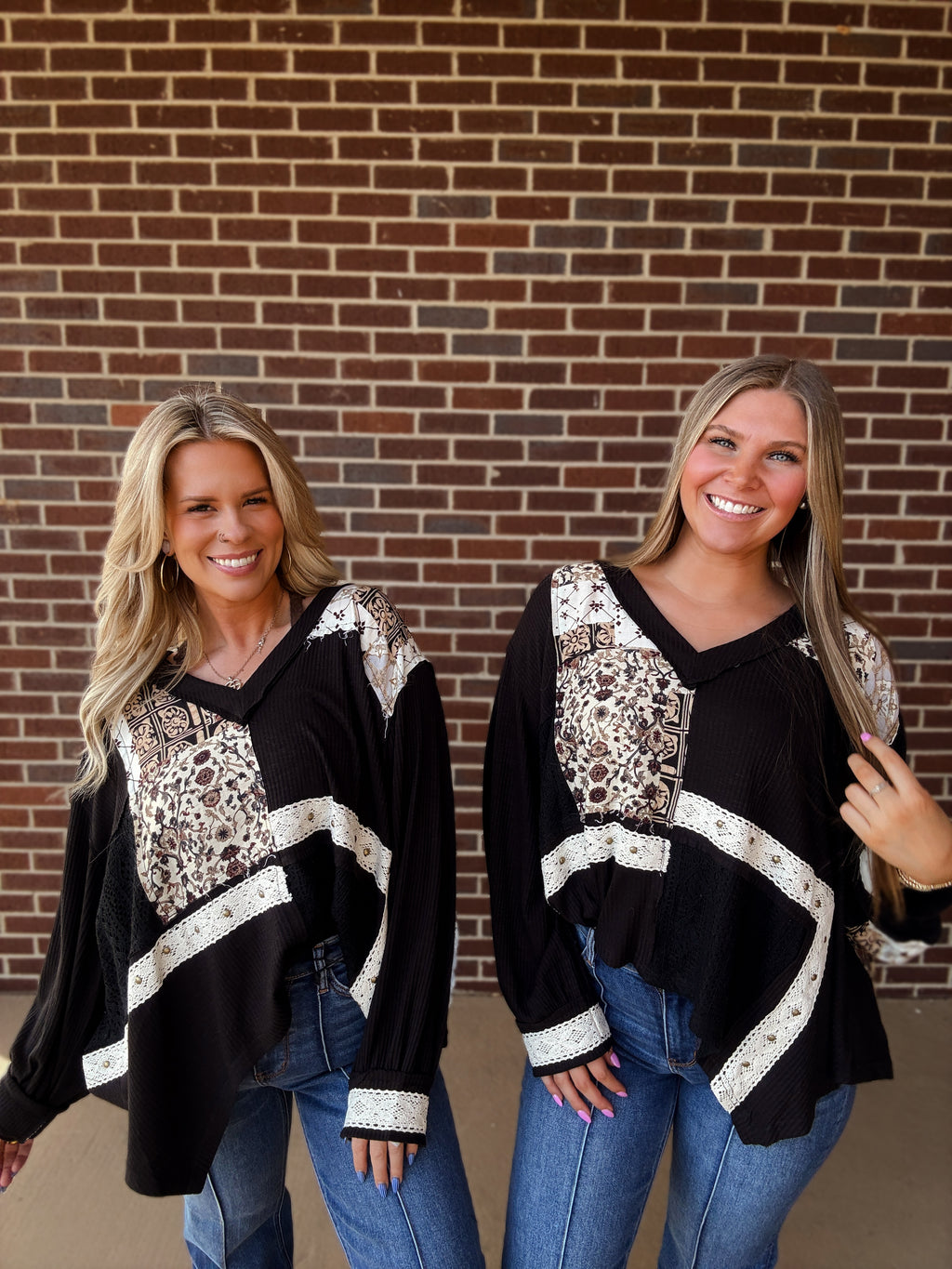 The Headliner Top- Black