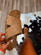 The Reagan Sandals- Light Tan