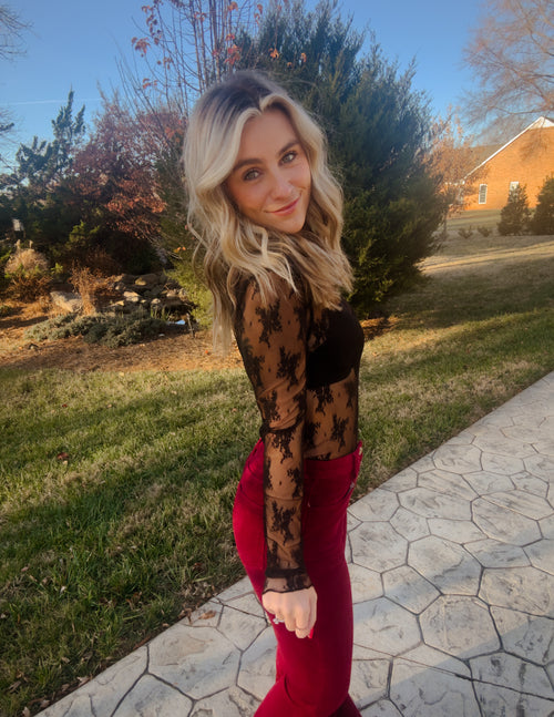 All the details lace top