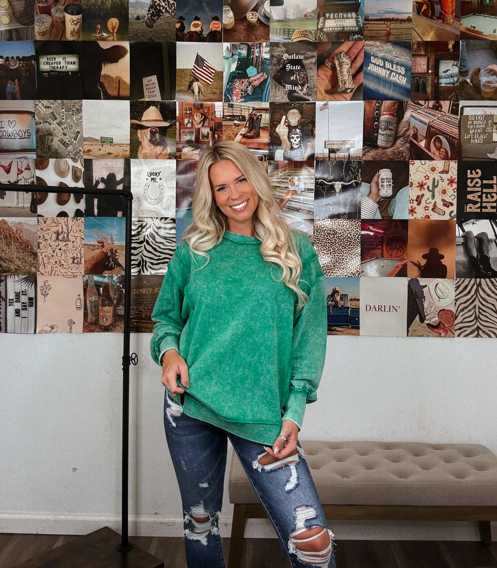 Oversized Girlie Pullover- Kelly Green