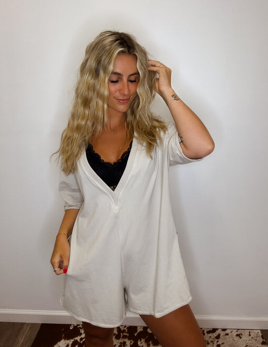 The dreamer tee shirt romper- Oatmeal