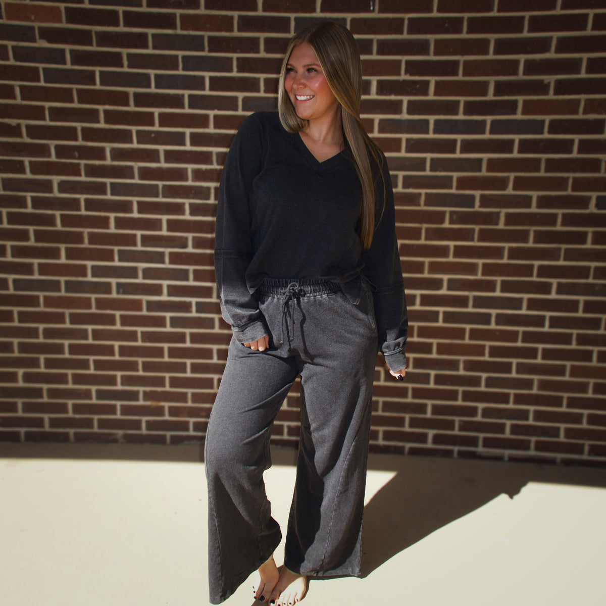 The Ivy Wide Leg Pants- Black