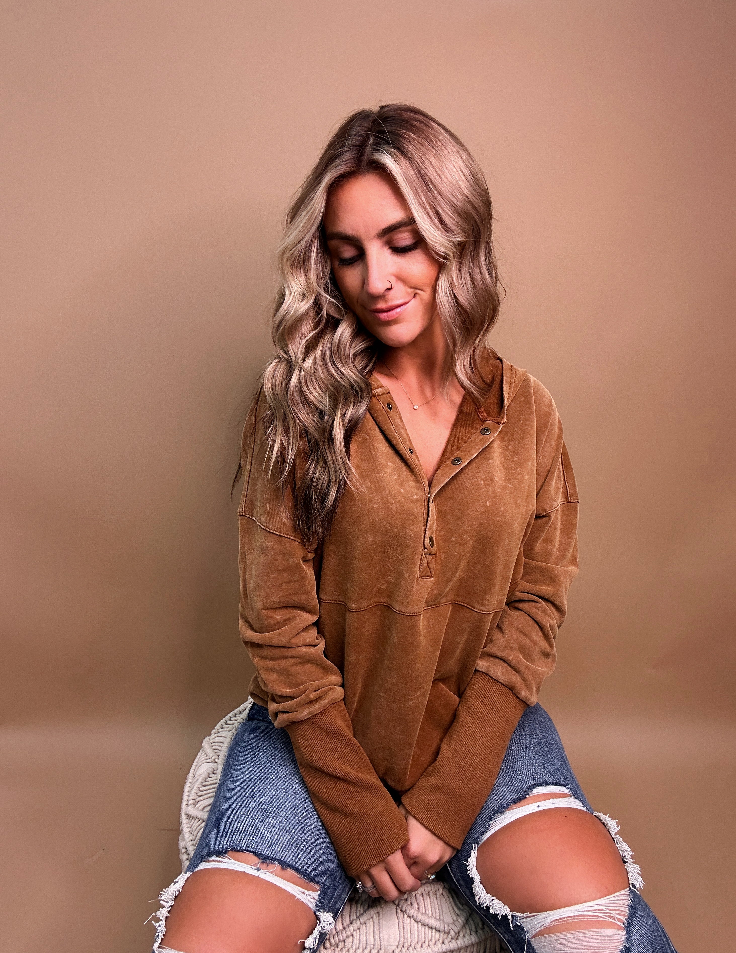 Chill Weekend Pullover- Vintage Mocha