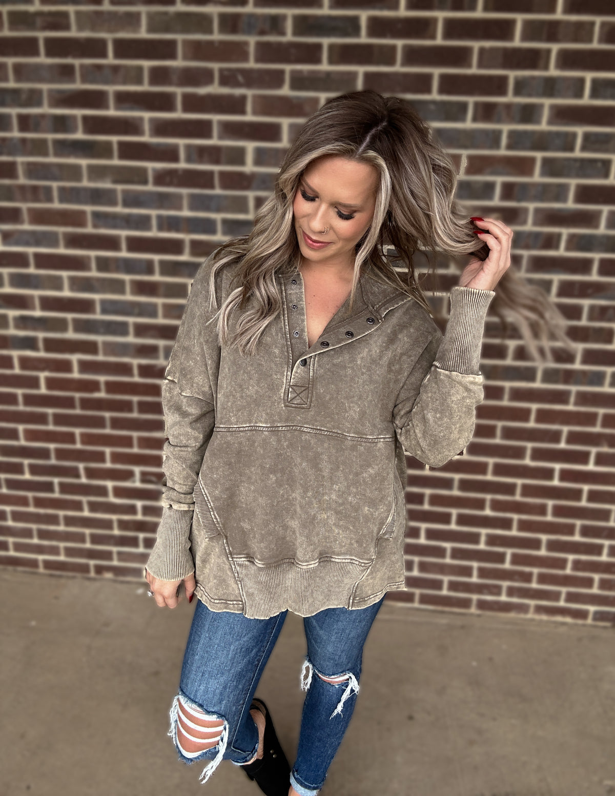 Morcha Pull The East Coast button pullover- Mocha – MadisonJules