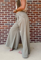 The Lakelyn Pants