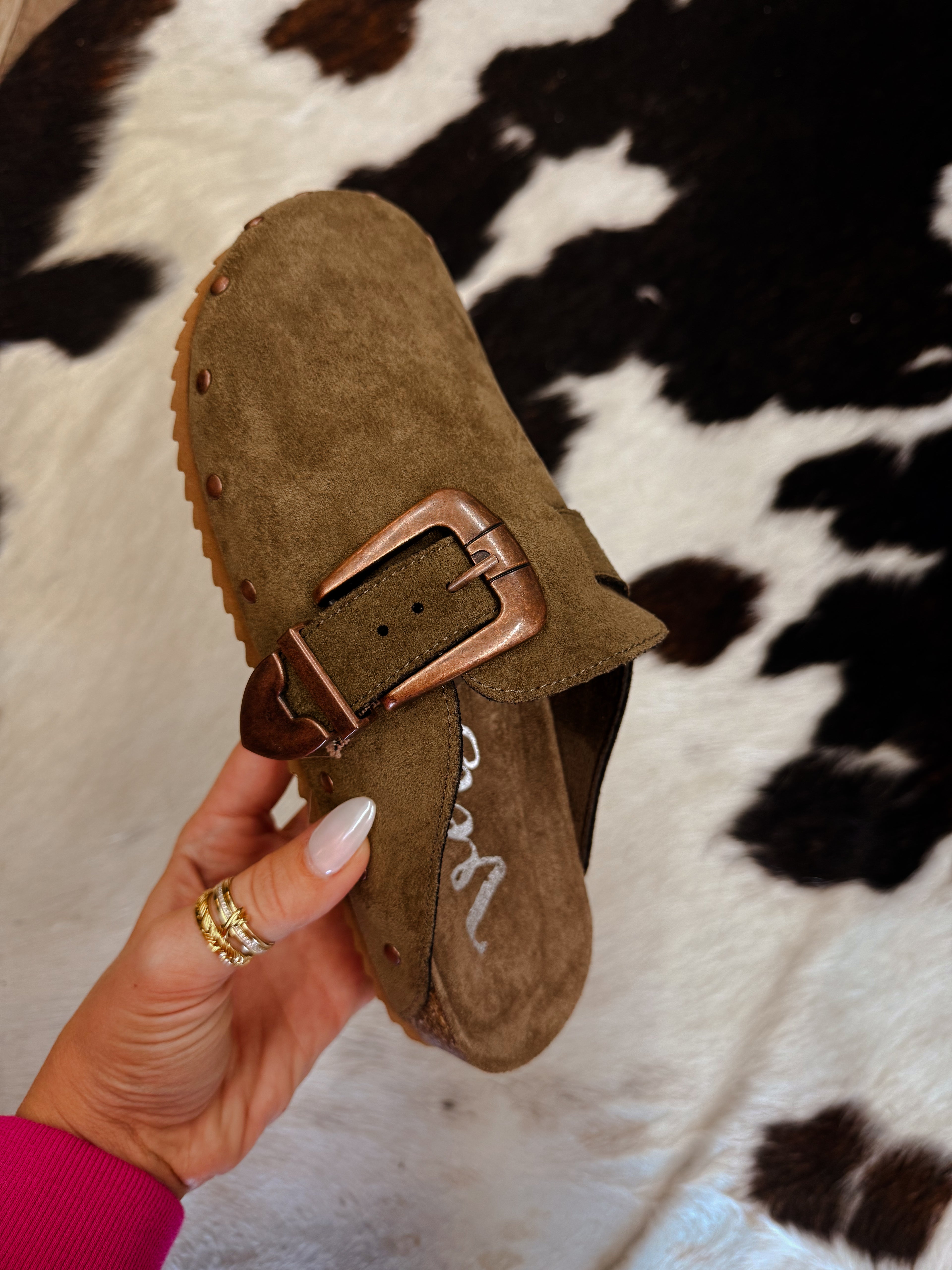 The Boston Clogs- Khaki