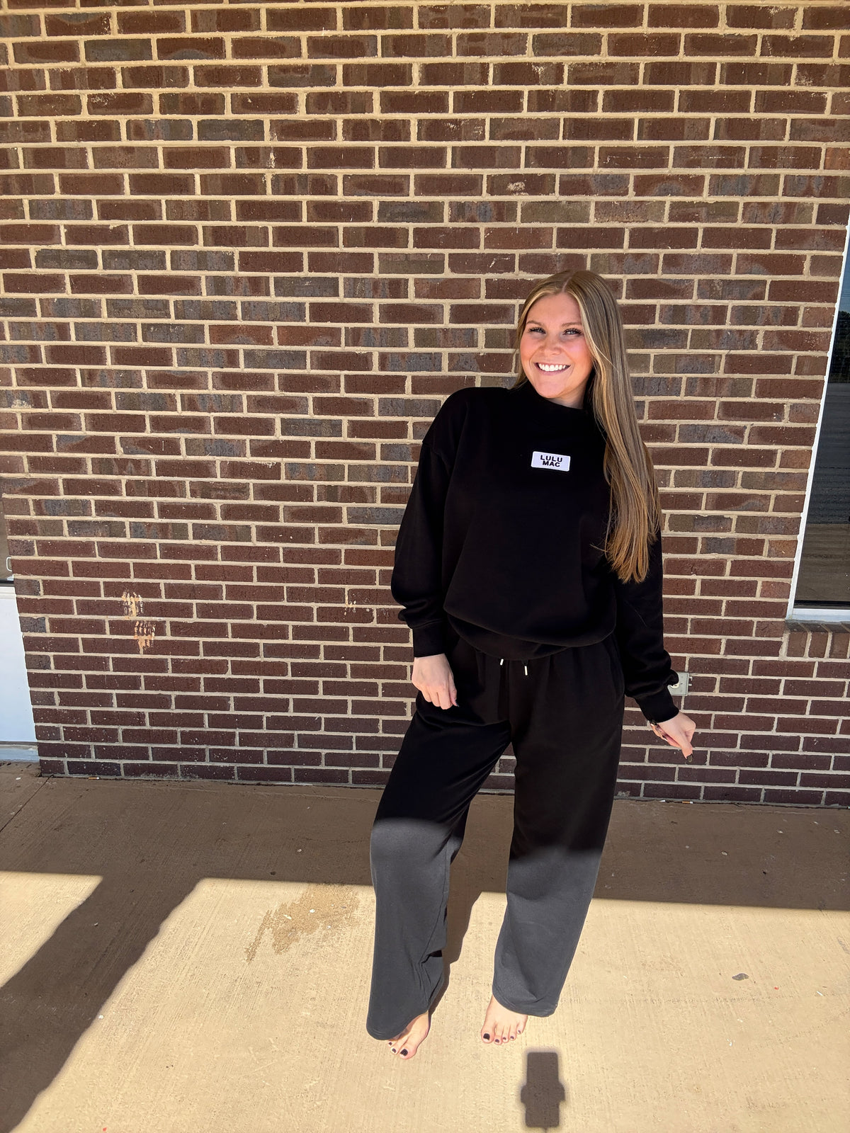 The Girlie Mockneck- Black