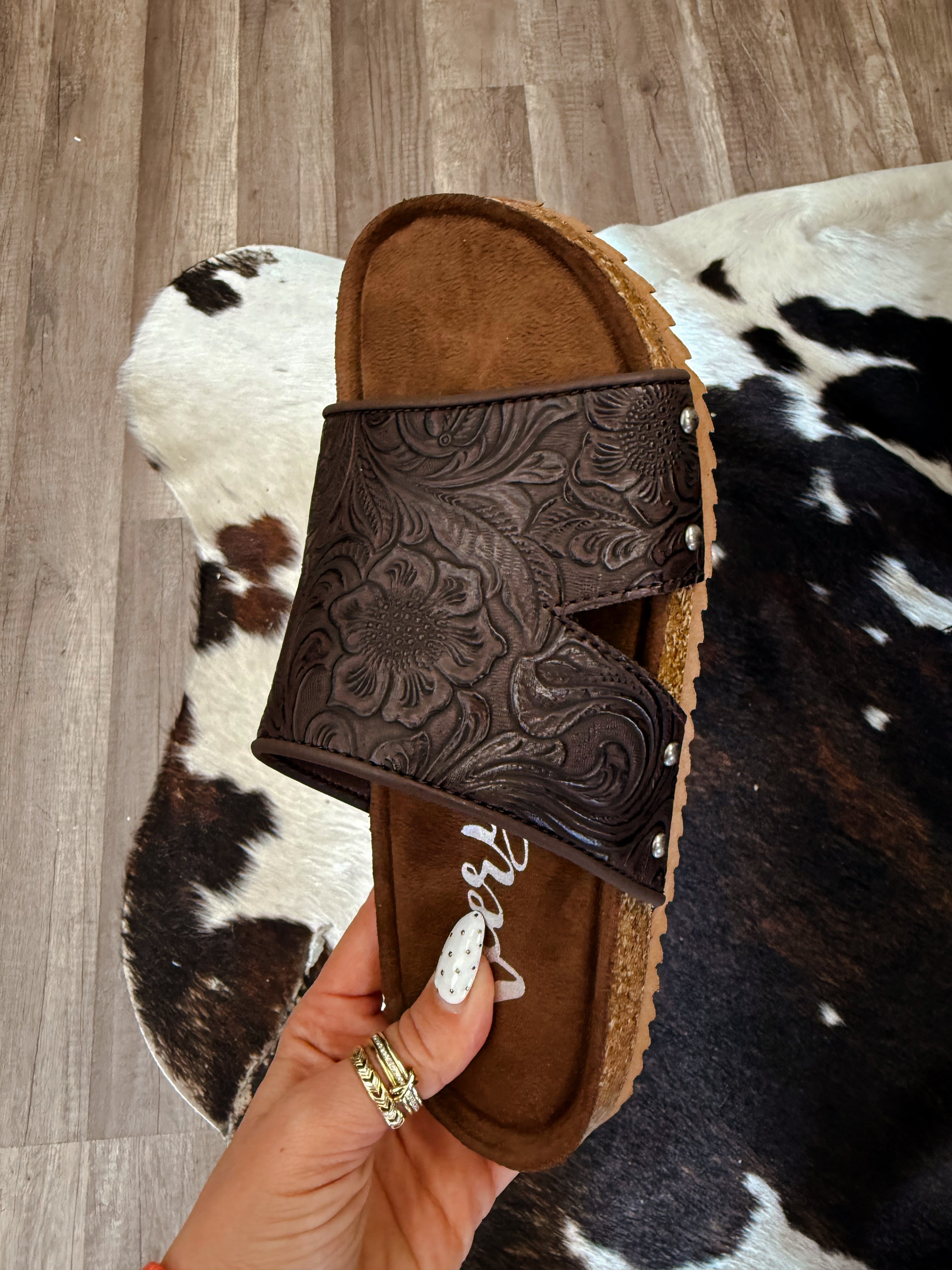 The Reagan Sandals- Chocolate