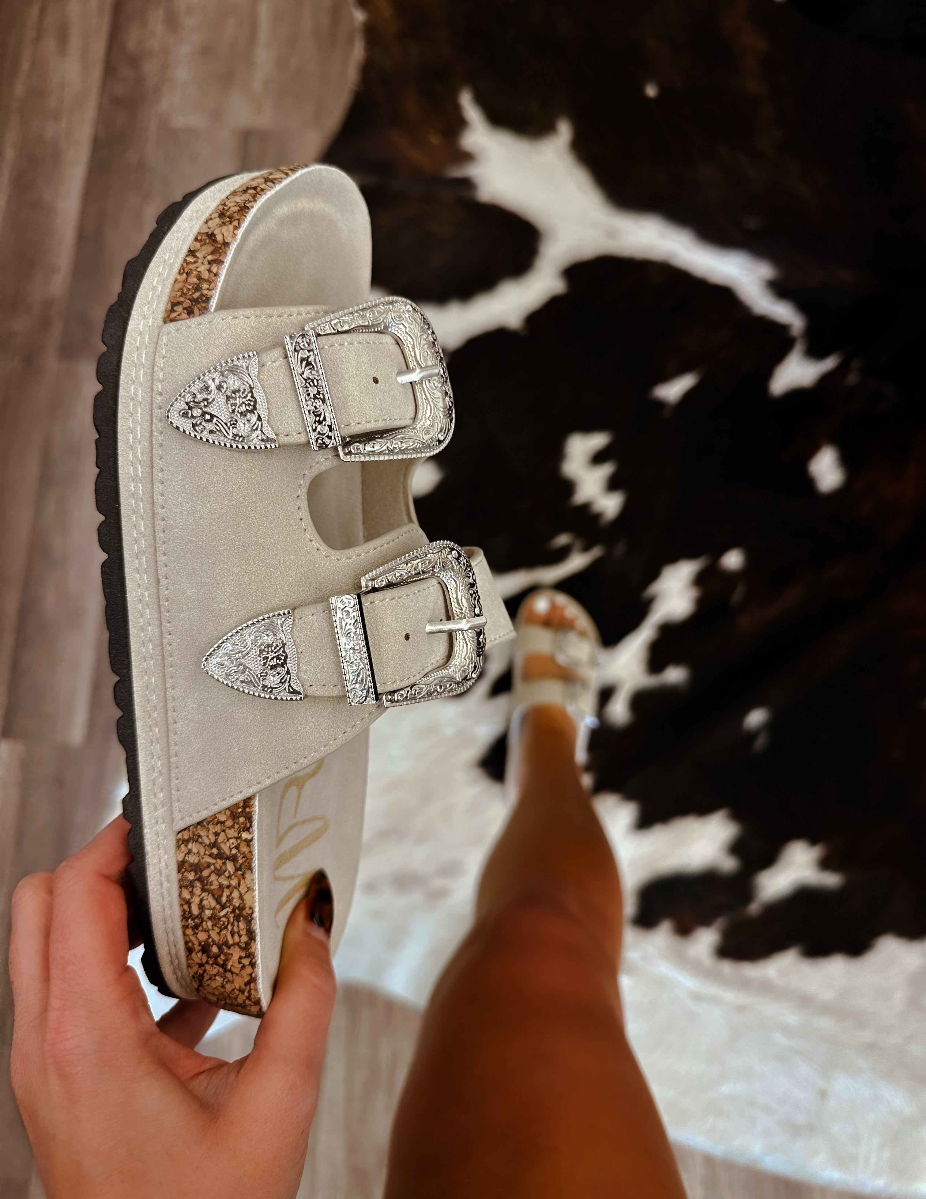 The Dallas Sandals- Cream