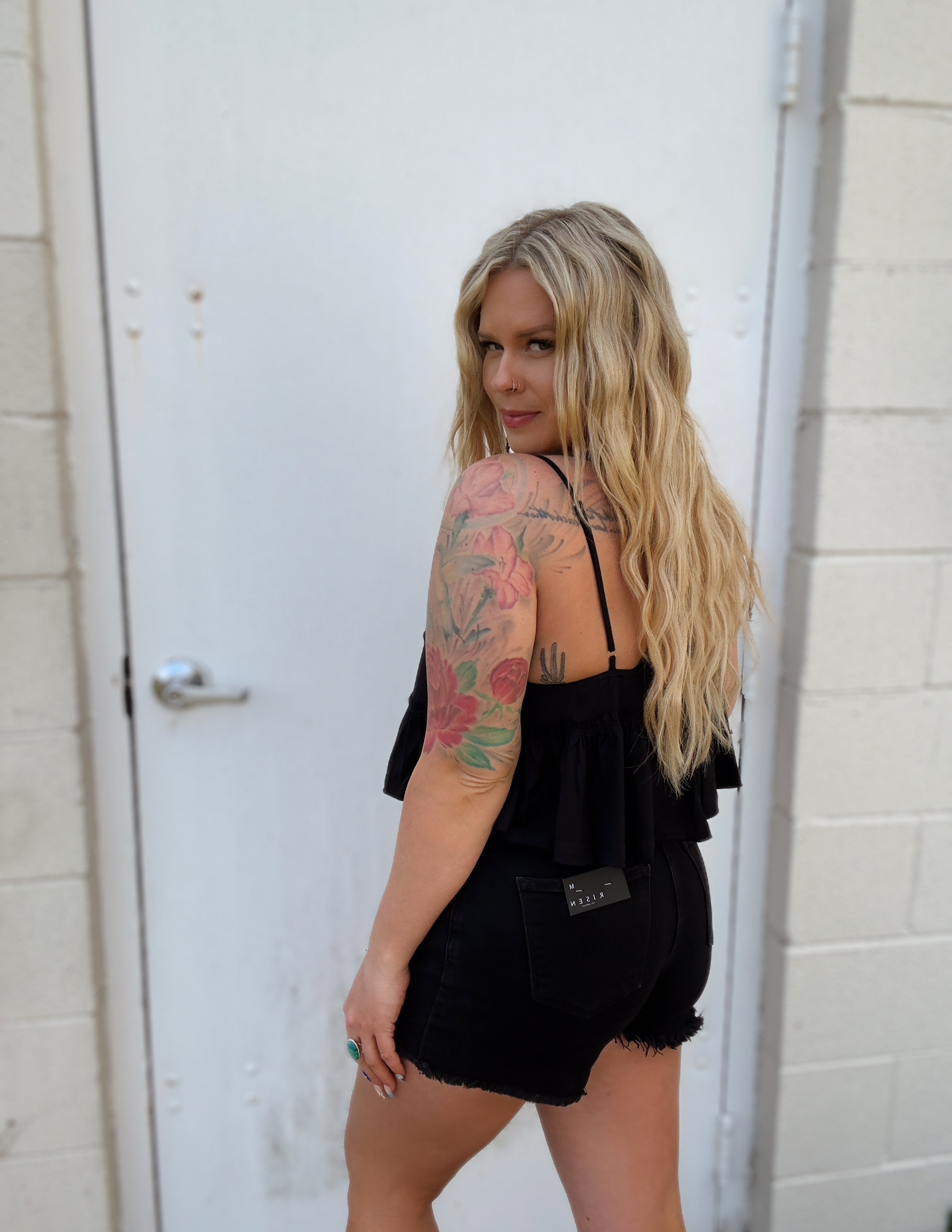Sweetheart tank- Black