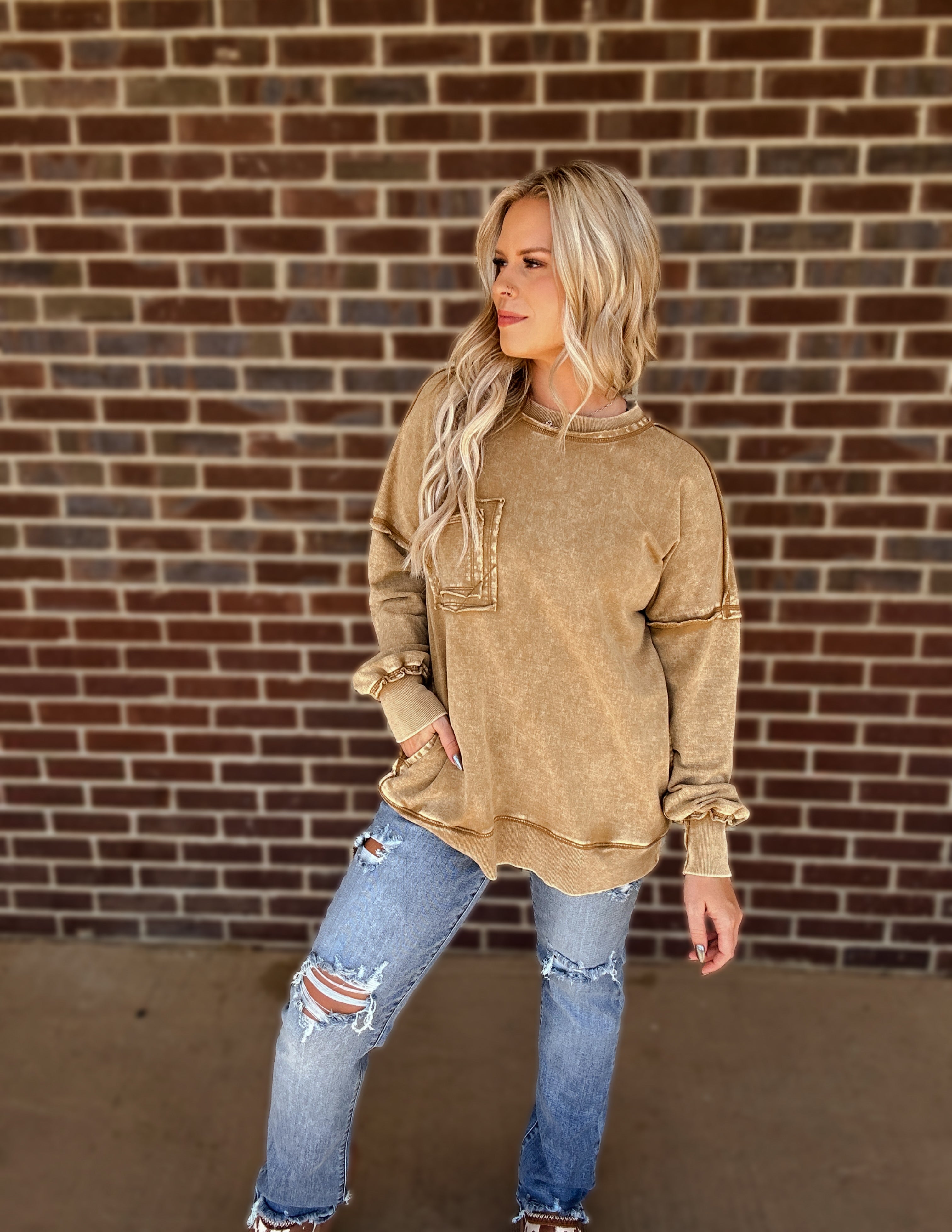 The Carolina oversized pullover- Camel