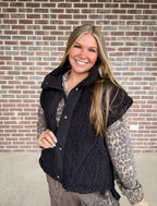 Wild Mesa Sherpa Vest- Black