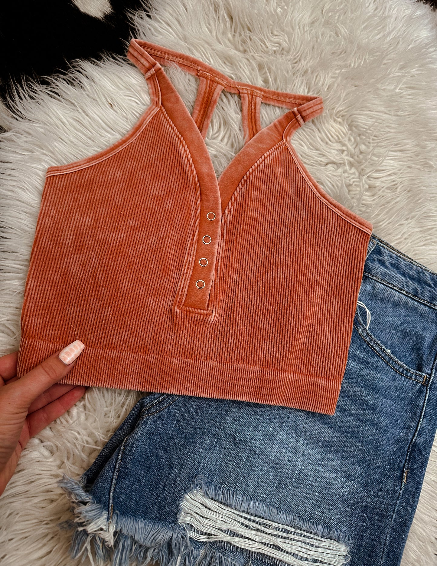 Seamless Button Tank in Butter orange